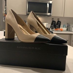 Banana republic block heels